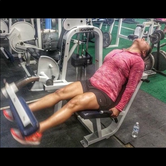 Meet your Posher, Melissa - Picture 3 of 6